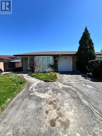 Building Photo - 72 Cathcart Crescent