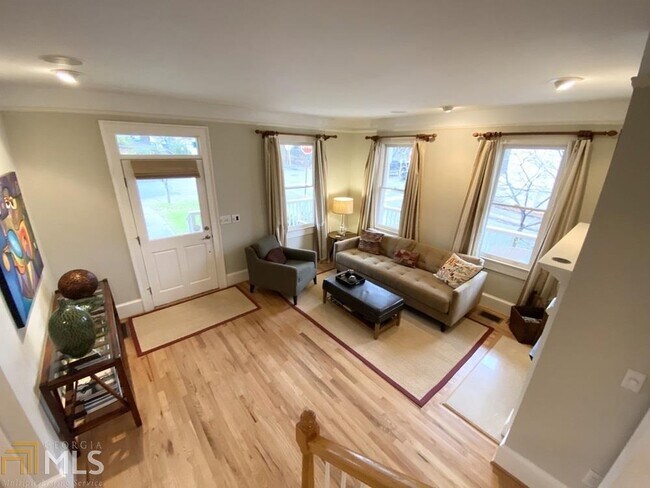 Foto del edificio - 727 Kirkwood Ave SE