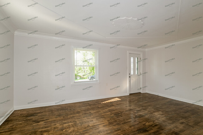 Building Photo - 30 Highland Dr