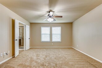 Building Photo - 6039 Shelbourne Park Ln