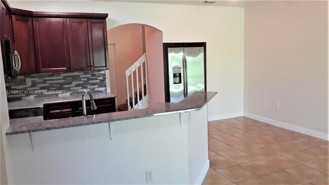 Foto del edificio - 6526 Catalina Ln