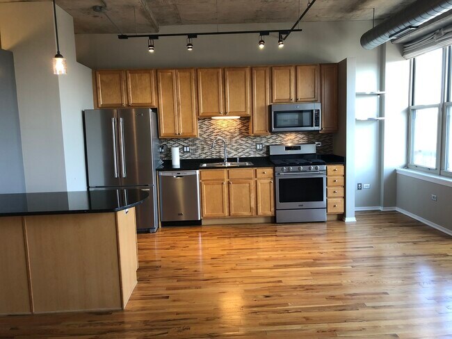 Foto del edificio - 6 S Laflin St