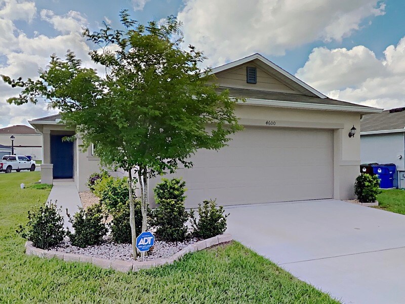 Foto principal - 4600 Glencrest Loop