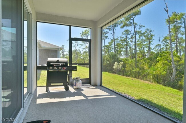 Foto del edificio - 6612 Estero Bay Dr