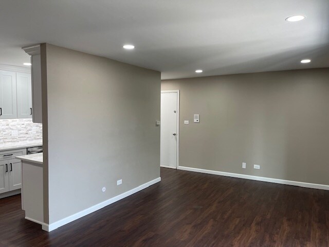 Foto del edificio - 1444 Carriage Ln