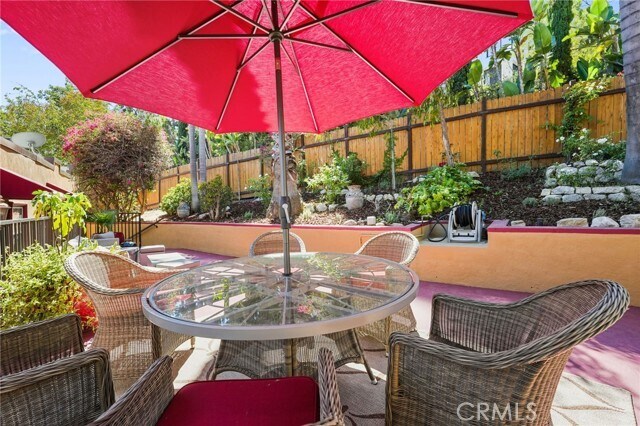 Foto del edificio - 2253 N Gower St