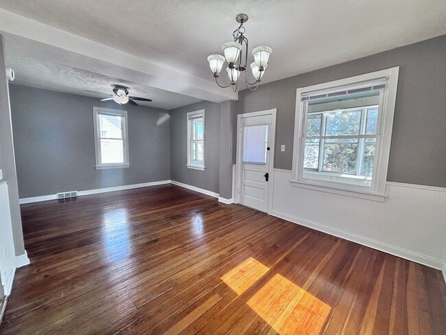 Photo - 4406 S 38th St House