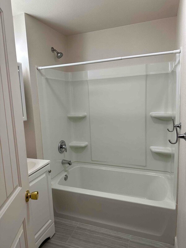 Foto del edificio - 661 8th Ave E N