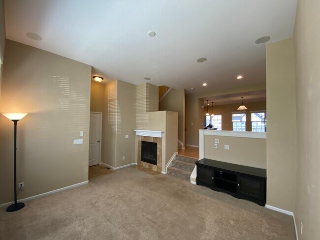 Living Room - 875 Brookhurst Ave