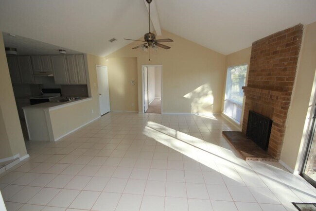 Foto del edificio - 22823 Elkana Deane Ln