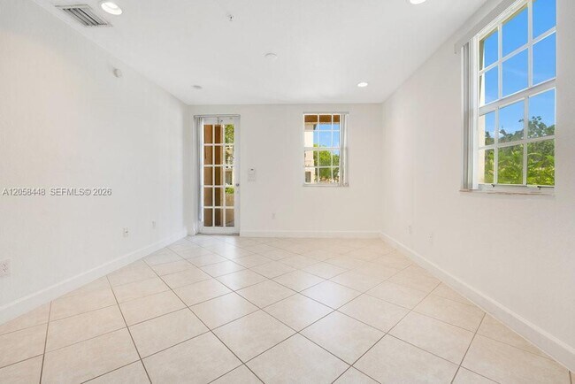 Foto del edificio - 480 SW 147th Ave