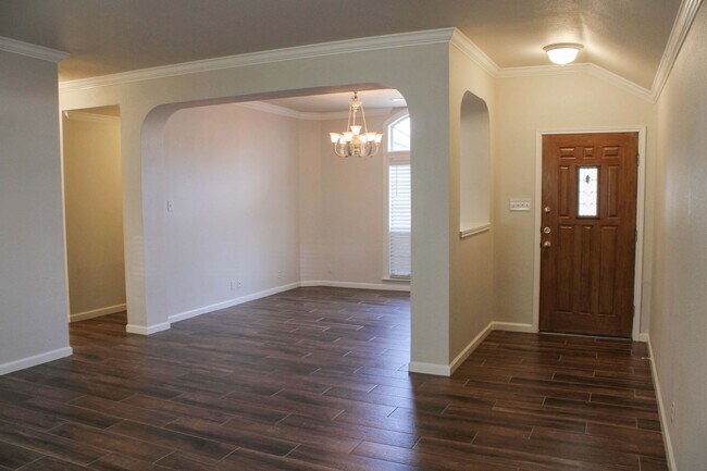 Building Photo - RENOVATED 3-BEDROOM IN REDLAND RANCH, NORT...
