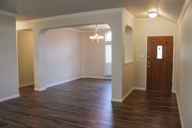 Foto del edificio - RENOVATED 3-BEDROOM IN REDLAND RANCH, NORT...