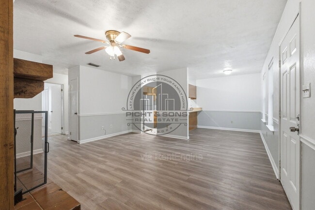 Building Photo - 1818 Sylvan Ct