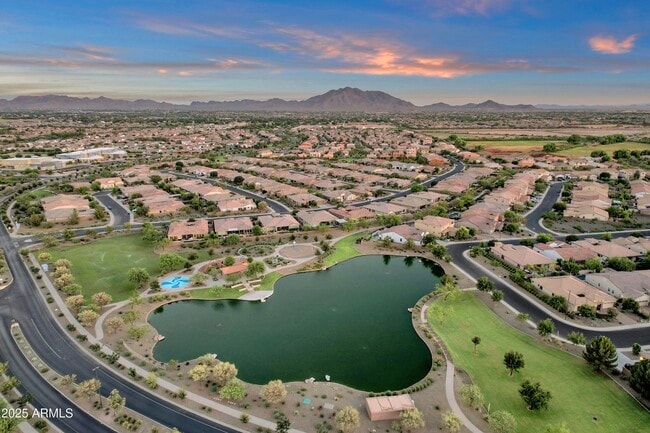Building Photo - 3938 E Ficus Way