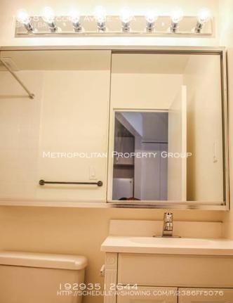 Building Photo - 1 bedroom in New York NY 10028