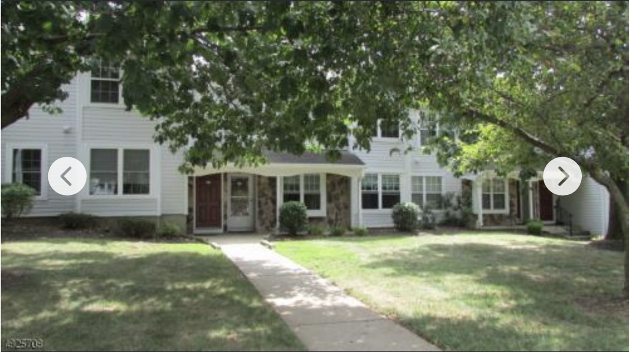 Unit With Storm-Door (bottom level) - 65 Oswestry Way