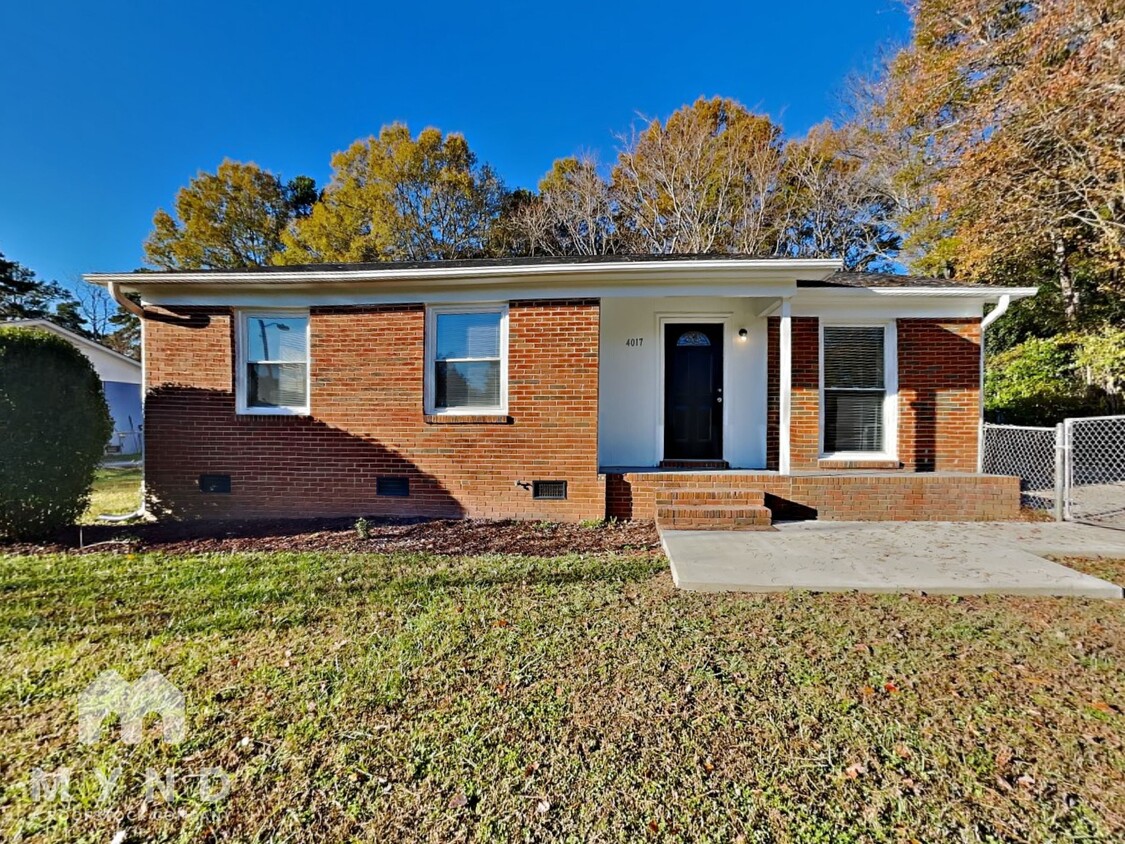 Foto principal - 4017 Hillwood Ct