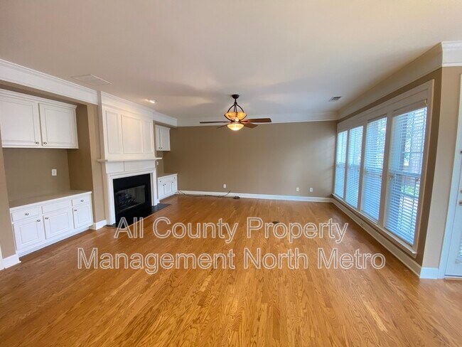 Foto del edificio - 2024 Belridge Ct