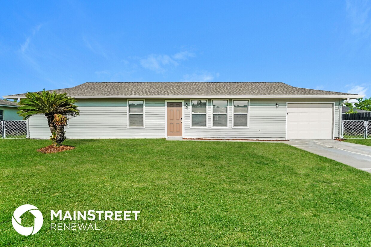 Foto principal - 2504 NE 23rd Pl