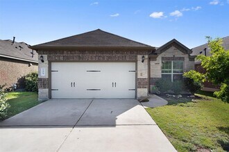 Building Photo - 209 Methodius Dr