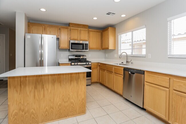Foto del edificio - 8024 Roundup Ridge St