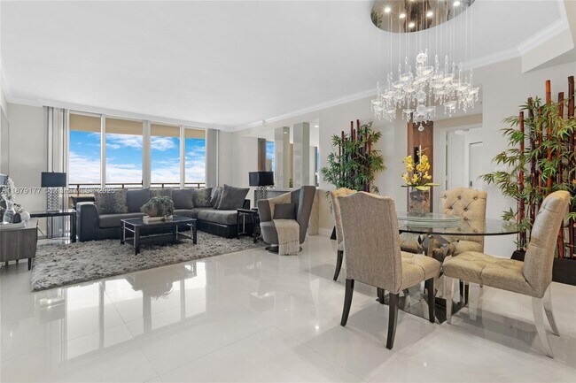 Foto del edificio - 848 Brickell Key Dr