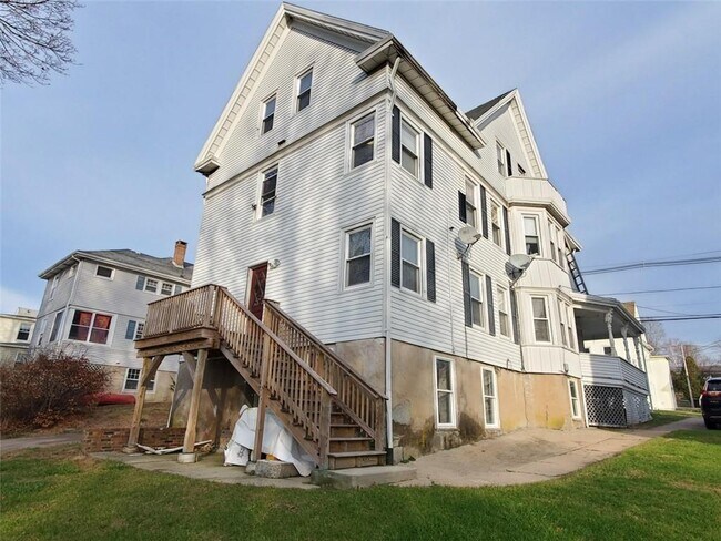 Foto del edificio - 8 Summer St