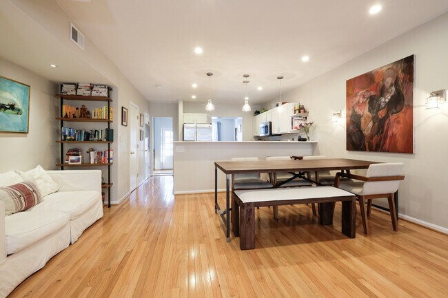 Foto del edificio - 762 A Princeton Pl NW