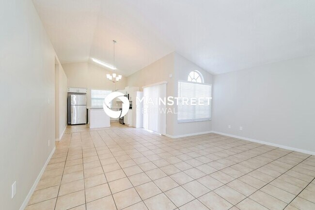 Foto del edificio - 3 Bedroom Pet-Friendly Home in KISSIMMEE, FL with Main Street Renewal
