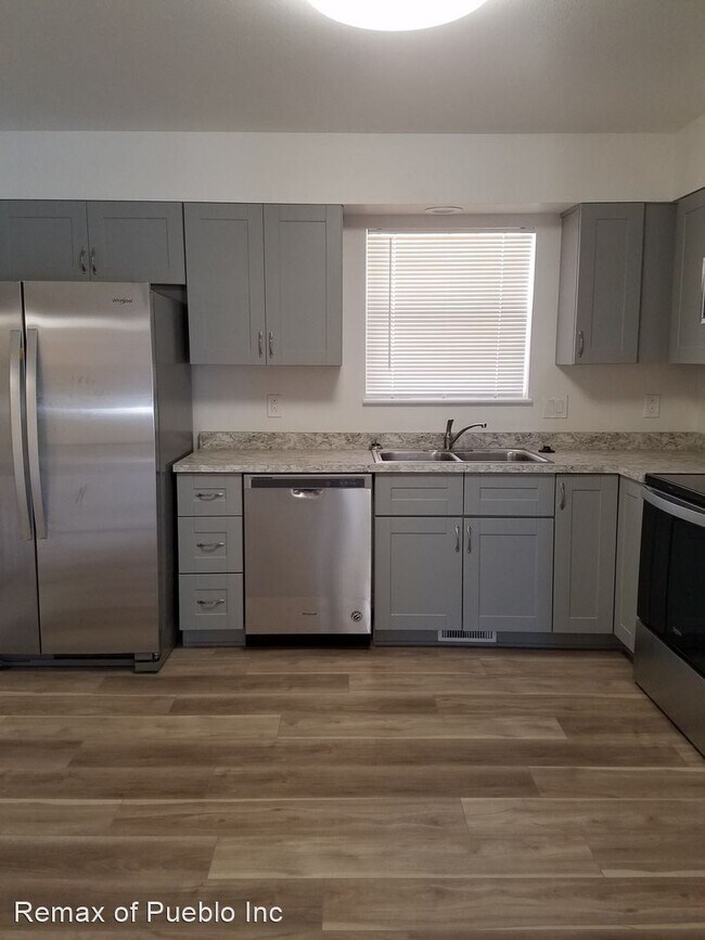 Building Photo - 4 br, 3 bath House - 27 Apollo Ln.