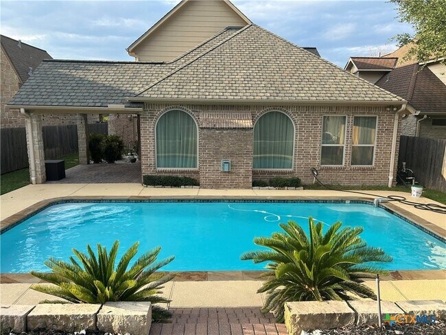 Foto del edificio - 34 Cotswold Ln