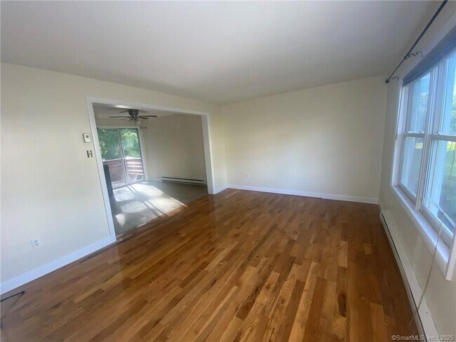Foto del edificio - 53 Stonewall Ln