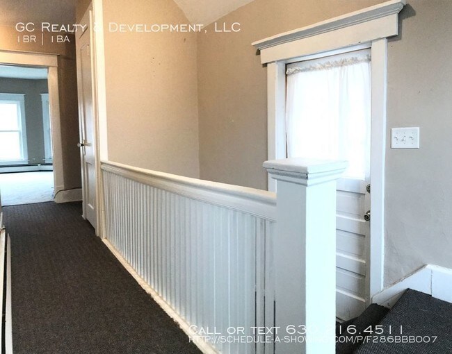 Building Photo - 132 McHenry Ave