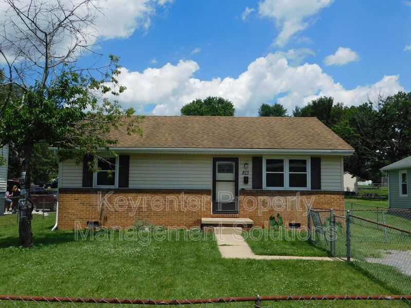 Foto principal - 813 Ivy St