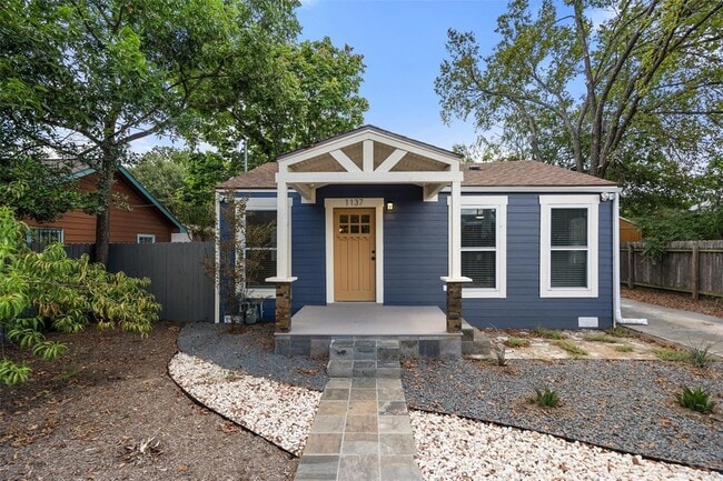 Building Photo - 1137 Nickols Ave