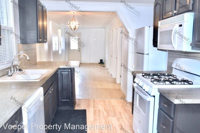 Building Photo - 3 br, 1 bath House - 45 S Coy St