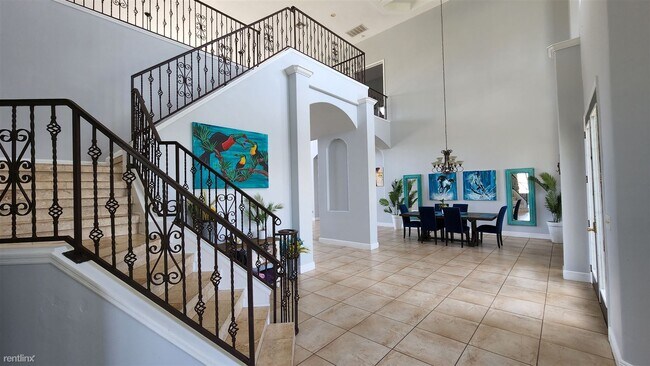 Building Photo - 4 br, 3.5 bath House - 29501 Saddlebag Trail