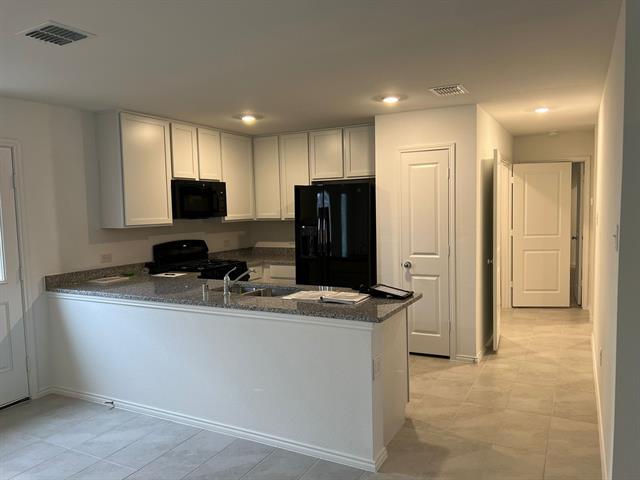 Building Photo - 2833 Slatewood Dr