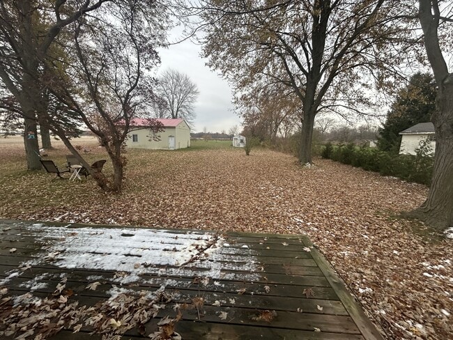 Photo du bâtiment - 2139 London Line