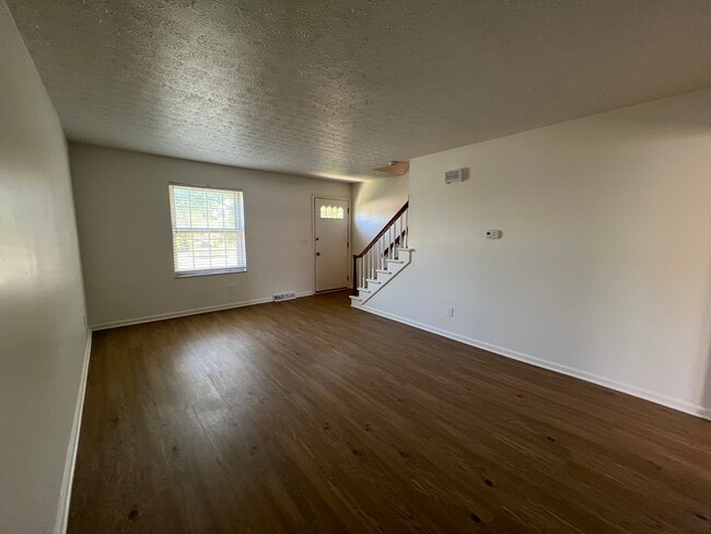 Foto del edificio - 4797 Nugent Dr