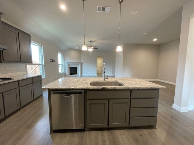 Foto del edificio - 3623 Hidden Hollow Drive