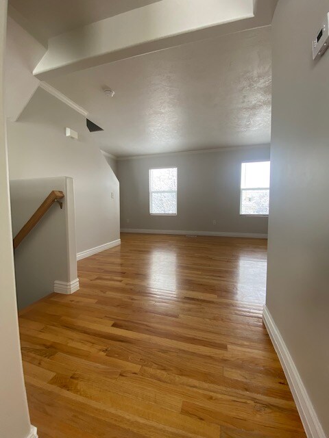 Building Photo - 354 Braidhill Dr