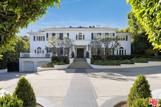 Foto del edificio - 9135 Hazen Dr