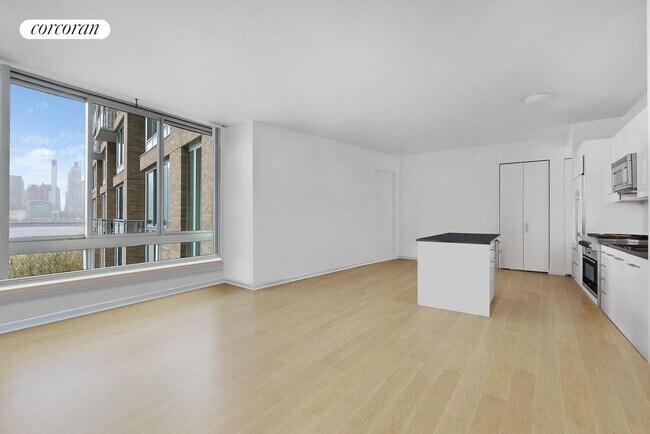 Foto del edificio - 4630 Center Blvd