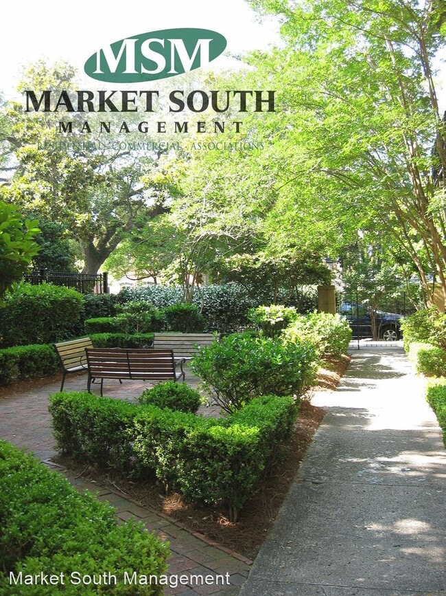 Building Photo - 312 E Liberty