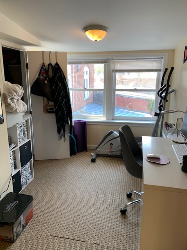 Building Photo - 41 S Main St