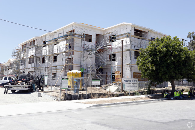 Foto del edificio - Walnut Street Apartments