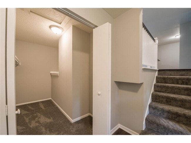 Foto del edificio - 5590 Timber Ln