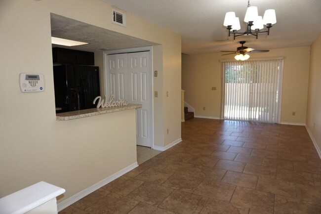 Foto del edificio - 3/2 townhome in Melissa Estates